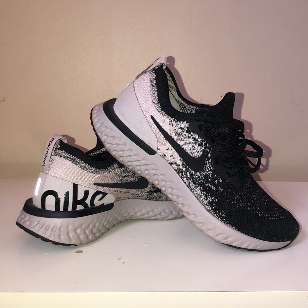 Nike Epic React Women’s Running Sneaker size 8